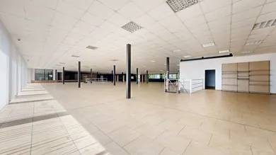 Na prenájom objekt v Trnava · €3 450 · Čiastočná rekonštrukcia
