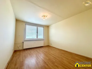 Квартиры на продажу, 1-комнатные, Komárno · €57 990