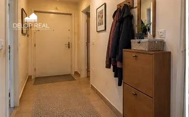 Na predaj 1-izbový byt, 36 m², Bratislava-Petržalka, Romanova