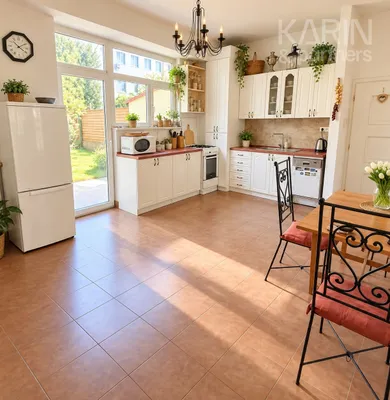 Na predaj 5-izbový dom, 201 m², Bratislava-Nové Mesto, Pluhová