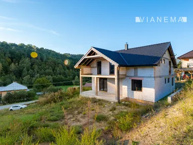 Na predaj 6-izbový dom, 190 m², Prešov