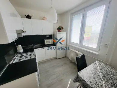 Na prenájom 1-izbový byt, 37 m², Košice-Sever, Watsonova