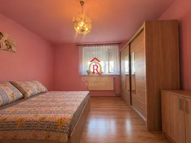 Na predaj dom, 170 m², Jelka, Nová cesta