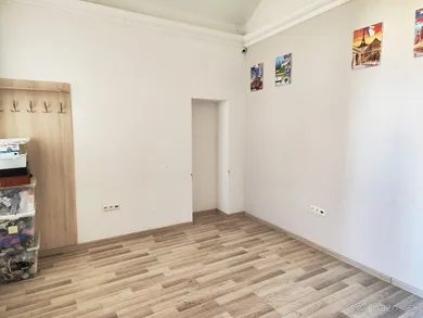 Na prenájom komerčné v Prešov · €200 · Dokončené