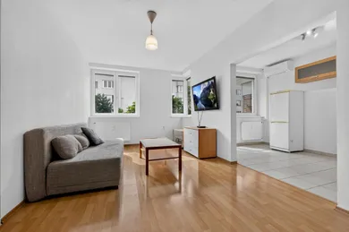 Na predaj 2-izbový byt, 59 m², Bratislava-Vrakuňa, Píniová