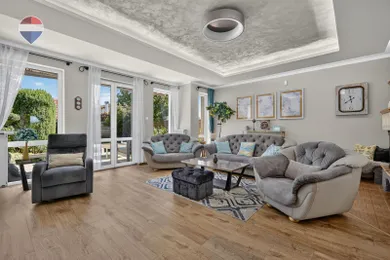 Na predaj dom, 320 m², Dunajská Lužná, Pri Hrádzi