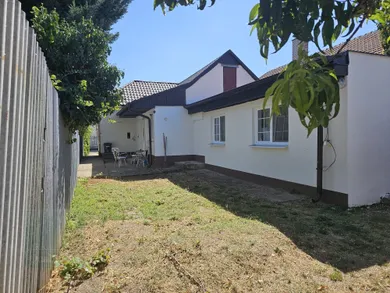 Na predaj 4-izbový dom, 114 m², Senec, Rybárska