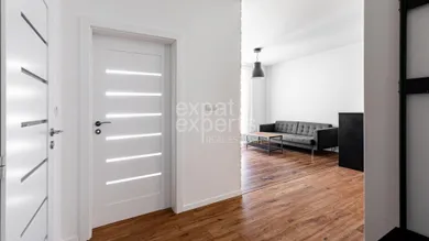 Na prenájom 2-izbový byt, 48 m², Bratislava-Petržalka