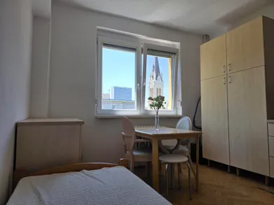 Mieszkania na wynajem, 1-pokojowe, Bratislava-Staré Mesto · €600