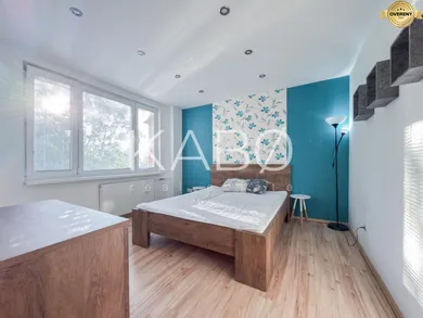 Na prenájom 2-izbový byt, 60 m², Nitra, Dlhá