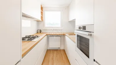 Na prenájom byt v Bratislava-Ružinov · €1 200 · Dokončené