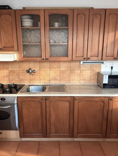 Na prenájom 2-izbový byt, 62 m², Žilina, Piešťanská