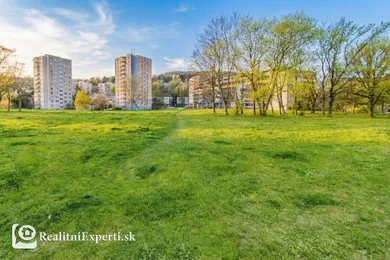 Na prenájom byt v Bratislava-Dúbravka · €471 · Čiastočná rekonštrukcia