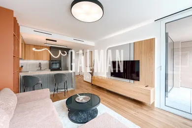 Na prenájom byt v Bratislava-Staré Mesto · €1 500 · Novostavba