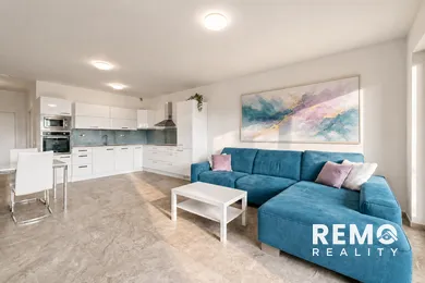 Byty na predaj 2-izbový, Bratislava-Nové Mesto · €348 000
