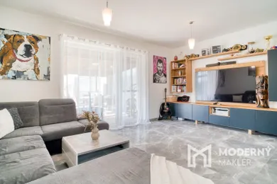 Na predaj dom, 108 m², Bratislava-Ružinov, -