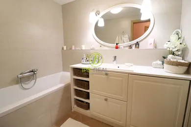 Na predaj 3-izbový byt, 76 m², Bratislava-Karlova Ves