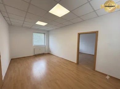 Komerčné priestory na prenájom, Poprad · €400