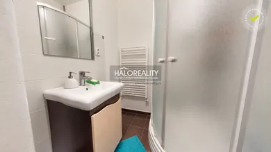 Na predaj 3-izbový byt, 65 m², Rimavská Sobota