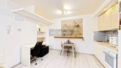 Na predaj 1-izbový byt, 30 m², Bratislava-Staré Mesto