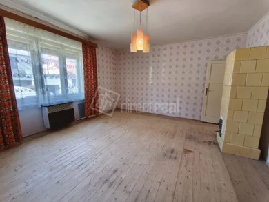 Na predaj dom, 165 m², Lučenec, Barakova