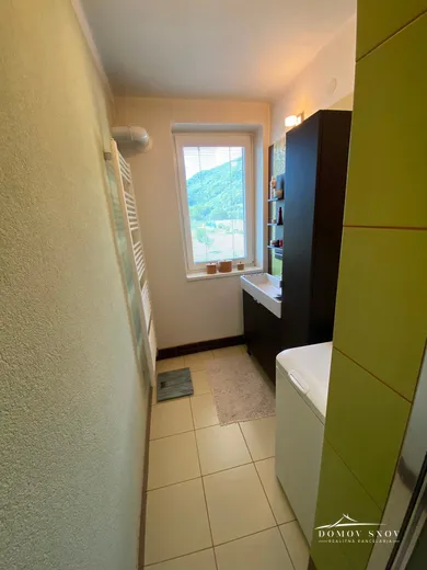 Na predaj 3-izbový byt, 78 m², Rudno nad Hronom