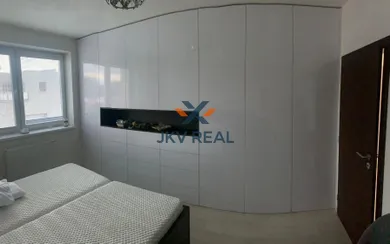 Na predaj 2-izbový byt, 56 m², Malacky, pezinska