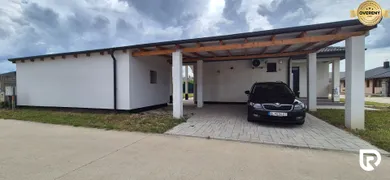 Na predaj dom, 130 m², Most pri Bratislave, Nezábudková