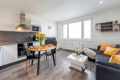 Mieszkania na sprzedaż, 3-pokojowe, Košice-Sídlisko KVP · €199 700