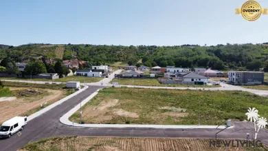 Na predaj pozemok, Hlohovec, Pánska Niva