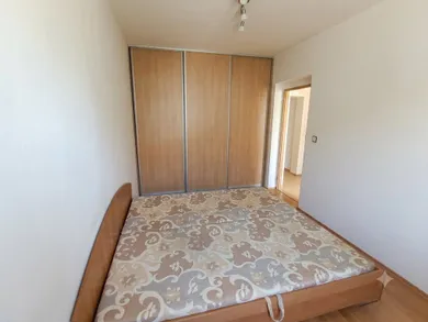 Na predaj 2-izbový byt, 48 m², Dunajská Streda, Priemyselná