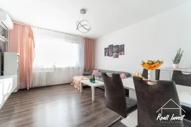 Na predaj 3-izbový byt, 64 m², Sereď, Dolnomajerská