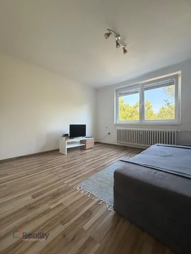 Byty na prenájom 1-izbový, Dunajská Streda · €400