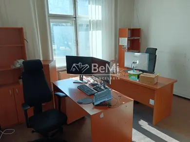 Na prenájom komerčné, 22 m², Žilina