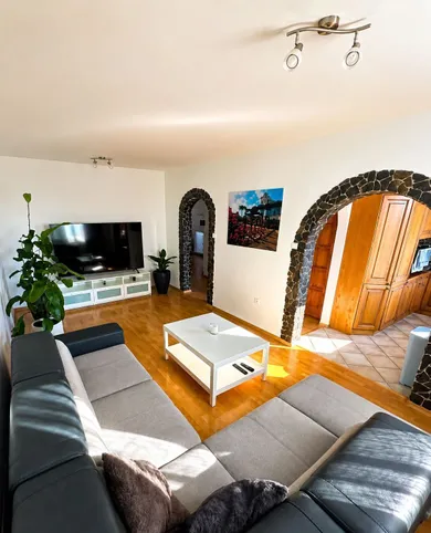 Na predaj 4-izbový byt, 82 m², Trnava, Na Hlinách