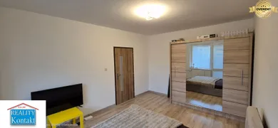 Na prenájom 1-izbový byt, 36 m², Nové Zámky, Šoltésovej
