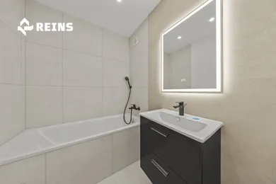 Mieszkania na sprzedaż, 3-pokojowe, Nitra · €179 800