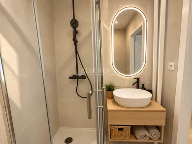 Na predaj 2-izbový byt, 35 m², Bratislava-Dúbravka, Nejedlého