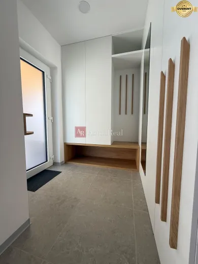 Na predaj dom, 69 m², Piešťany, Orviský Kút