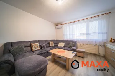 Na predaj 3-izbový byt, 72 m², Prievidza