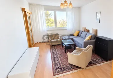 Byty na prenájom 4-izbový, Bratislava-Dúbravka · €1 050