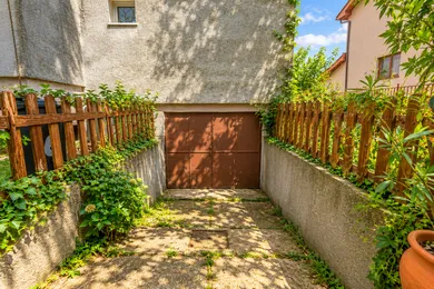 Na predaj pozemok, 686 m², Bratislava-Ružinov, Na križovatkách