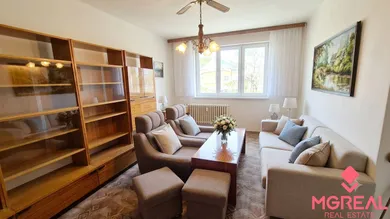 Na predaj 2-izbový byt, 48 m², Topoľčany, Streďanská