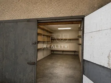 Obiekty na sprzedaż, Trenčín · €19 990