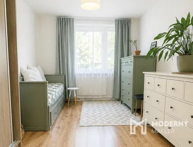 Mieszkania na sprzedaż, 4-pokojowe, Martin · €190 000