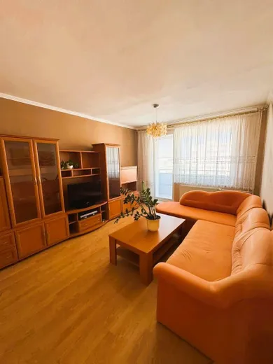 Na predaj 3-izbový byt, 79 m², Malacky, D. Skuteckého