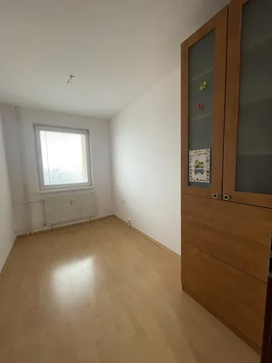 Na prenájom 3-izbový byt, 64 m², Trnava, Trnava / Na Hlinách