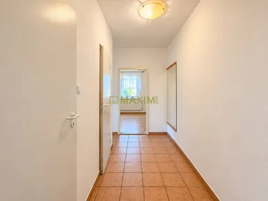 Na predaj 3-izbový byt, 74 m², Trnava, Teodora Tekela