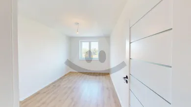 Na predaj 3-izbový byt, 71 m², Kolárovo, Ružová