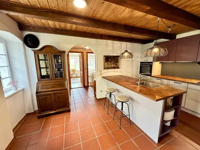 Domy na predaj 2-izbový, Bratislava-Staré Mesto · €179 000